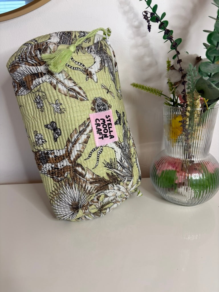 Green Jungle Wash Bag Set