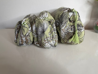 Green Jungle Wash Bag Set