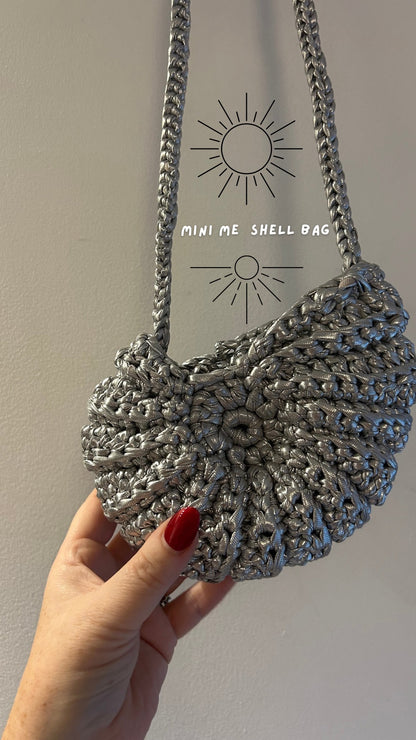 Mini Shell Crochet Handbag