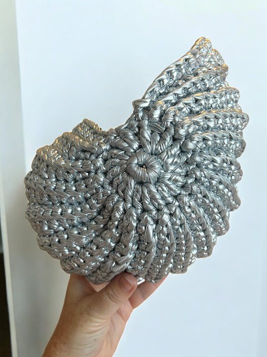 Shell Crochet Handbag